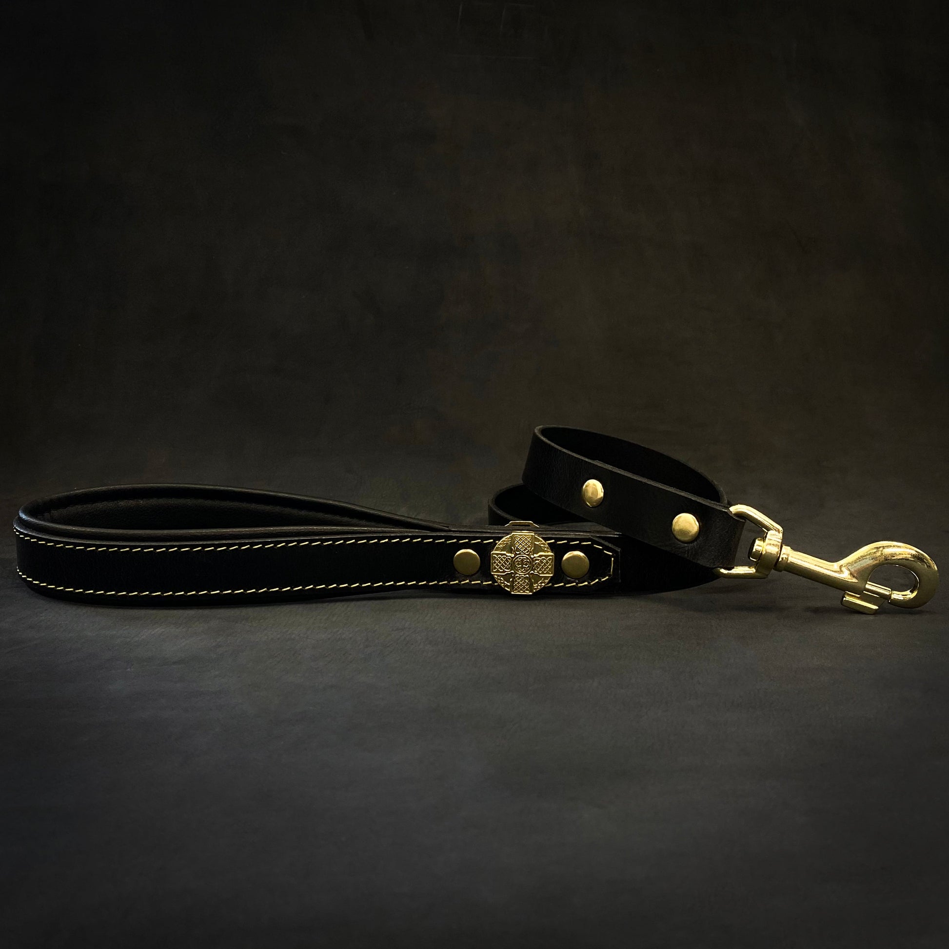 Maximus Gold Leash 1 inch wide-1