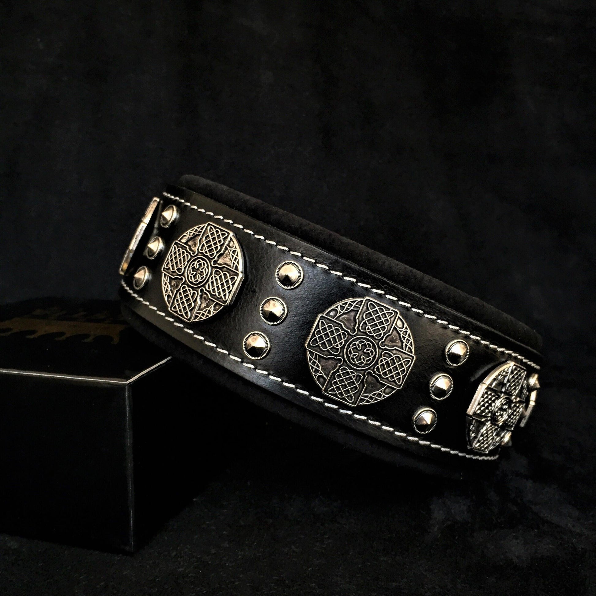 The "Maximus" collar 2.5 inch wide black & silver-0