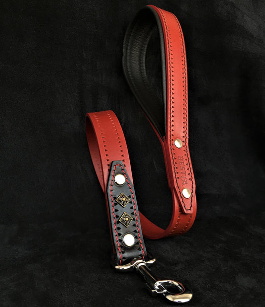 The "Balteus" red leash-0