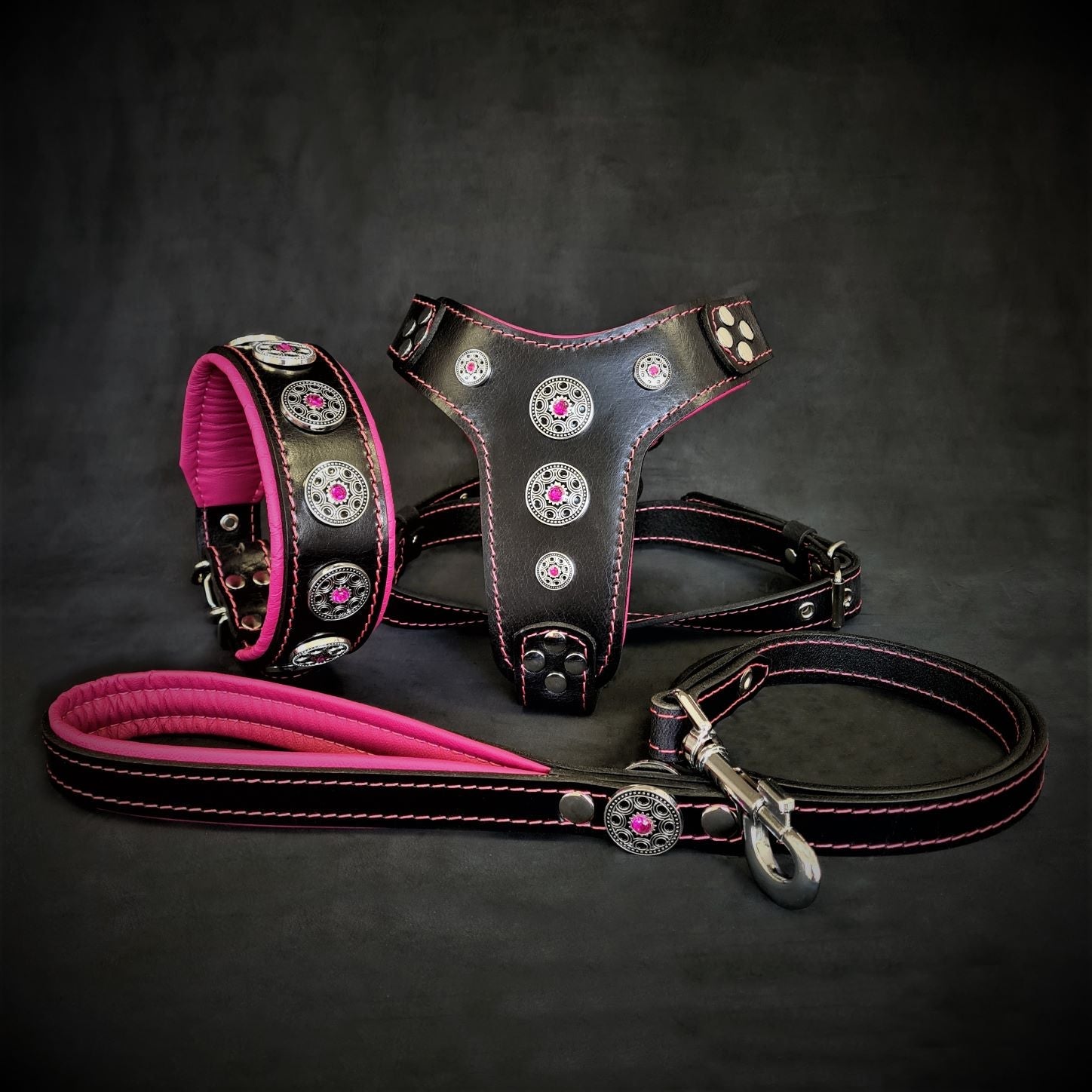 The ''Bijou'' SET -  Collar, Harness, Leash. Pink-0